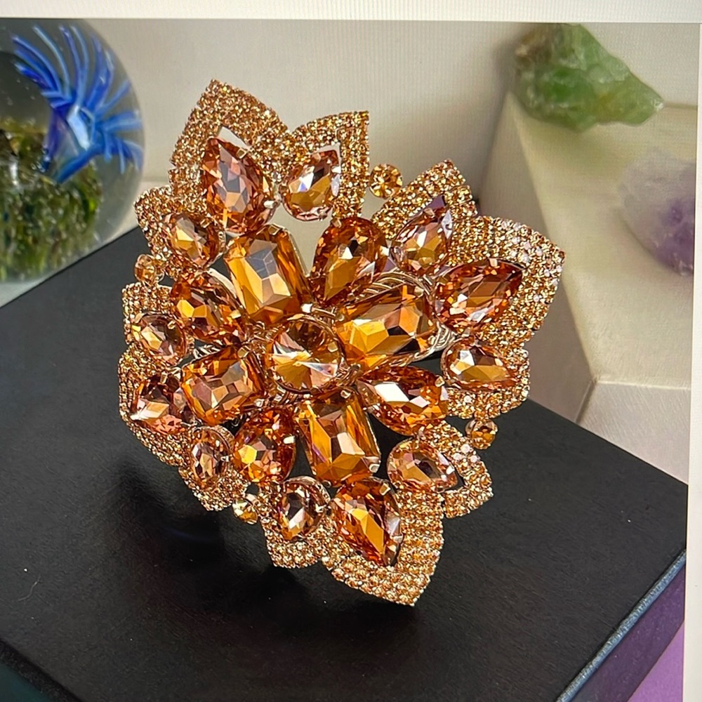 Peach crystal bracelet, Statement glass bracelet, 4 inches wide